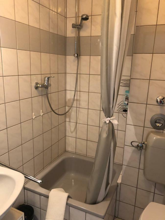 Ferienwohnung In Wuppertal-Ronsdorf Whg 42 ภายนอก รูปภาพ